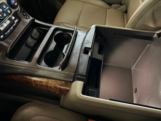 2015 Chevrolet Suburban LTZ | Houston, TX | Houston Auto Credit 2015 Chevrolet Suburban LTZ | Houston, TX | Houston Auto Credit