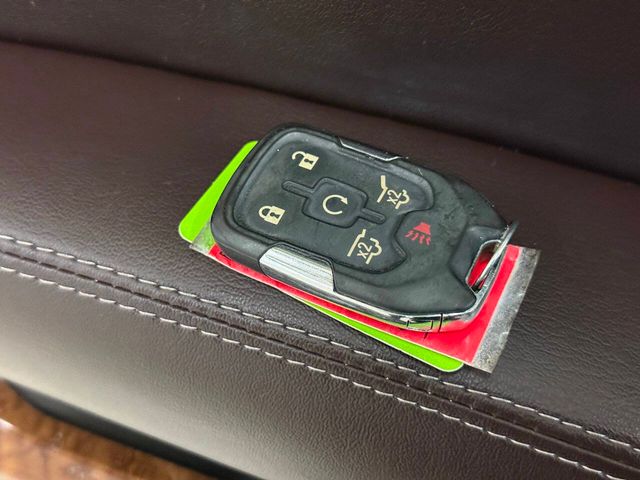 2015 Chevrolet Suburban LTZ | Houston, TX | Houston Auto Credit 2015 Chevrolet Suburban LTZ | Houston, TX | Houston Auto Credit