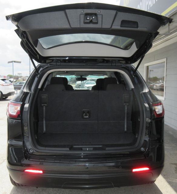 2015 Chevrolet Traverse LT | south houston, TX | Carnes Motor Company 2015 Chevrolet Traverse LT | south houston, TX | Carnes Motor Company