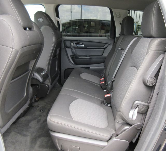 2015 Chevrolet Traverse LT | south houston, TX | Carnes Motor Company 2015 Chevrolet Traverse LT | south houston, TX | Carnes Motor Company