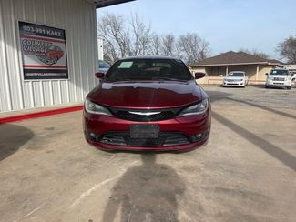 2015 Chrysler 200 S | Bonham, TX | Country Village of Bonham