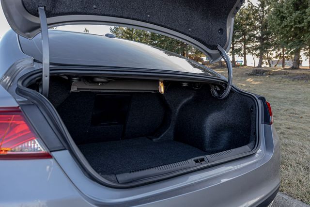 2015 Chrysler 200 Limited | Great Falls, Montana | Bleskin Motor Company 2015 Chrysler 200 Limited | Great Falls, Montana | Bleskin Motor Company