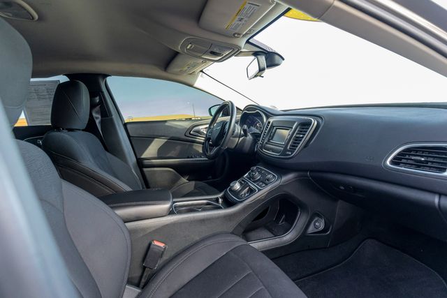 2015 Chrysler 200 Limited | Great Falls, Montana | Bleskin Motor Company 2015 Chrysler 200 Limited | Great Falls, Montana | Bleskin Motor Company