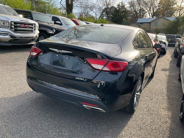 2015 Chrysler 200 S