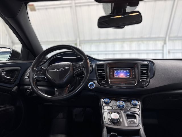 2015 Chrysler 200 S | Houston, TX | Texas Star Motors 2015 Chrysler 200 S | Houston, TX | Texas Star Motors