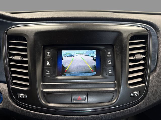 2015 Chrysler 200 S 2015 Chrysler 200 S