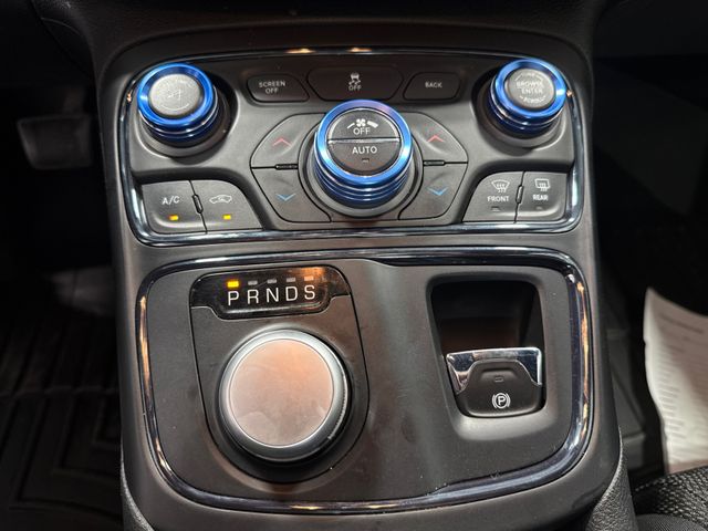 2015 Chrysler 200 S 2015 Chrysler 200 S