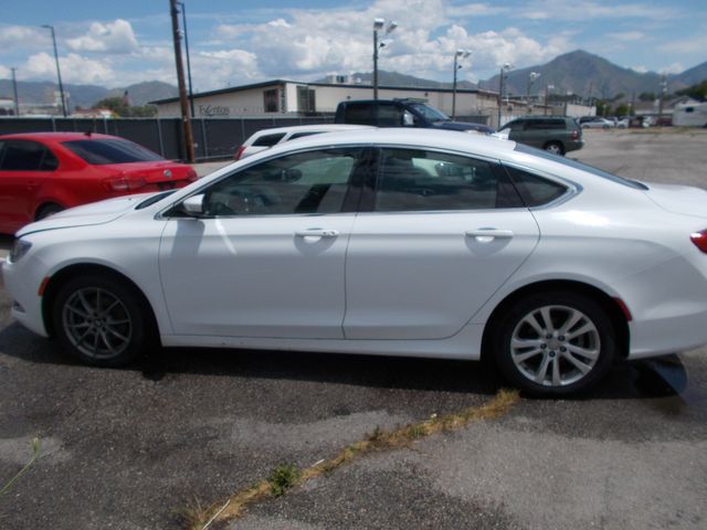 2015 Chrysler 200 Limited 2015 Chrysler 200 Limited