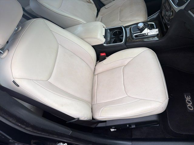 2015 Chrysler 300 C