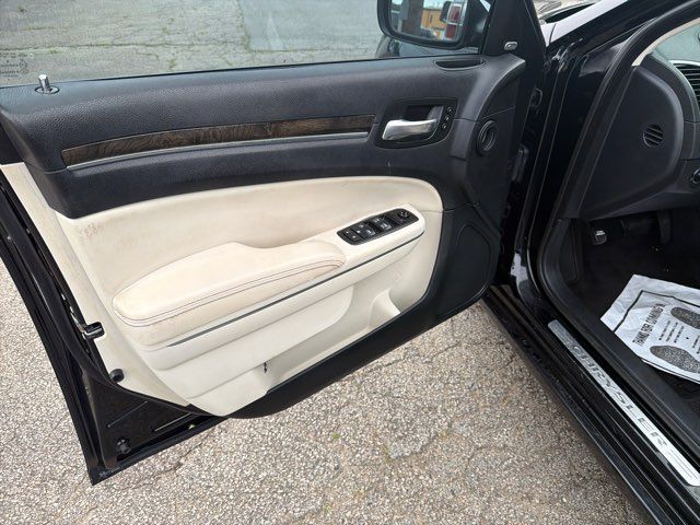 2015 Chrysler 300 C