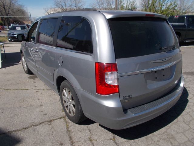 2015 Chrysler Town and Country Touring