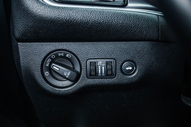 2015 Dodge Challenger R/T | Addison, TX | Apex Auto Sports