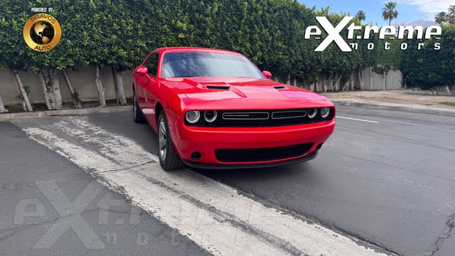 2015 Dodge Challenger SXT
