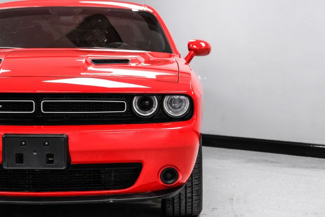 2015 Dodge Challenger SXT V6 | Dallas, TX | Stevens Motor Company LLC