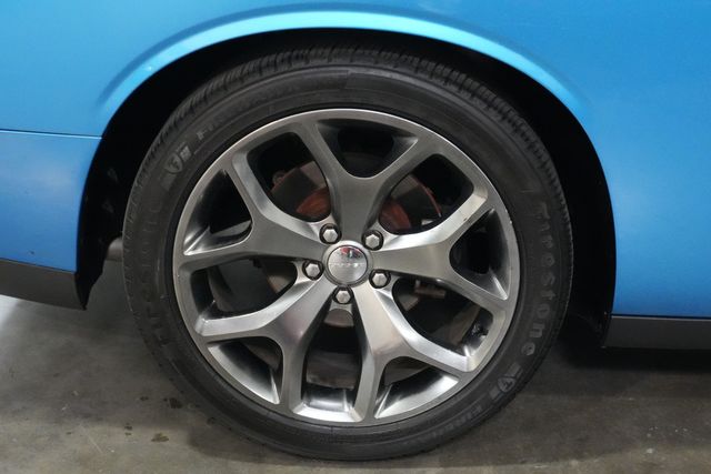 2015 Dodge Challenger SXT Plus