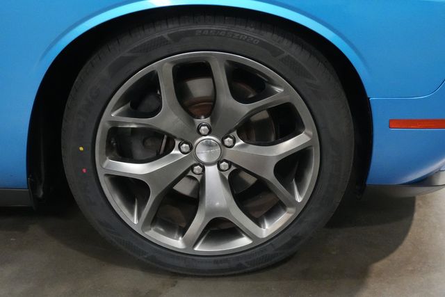 2015 Dodge Challenger SXT Plus