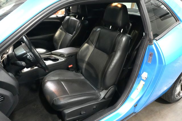 2015 Dodge Challenger SXT Plus