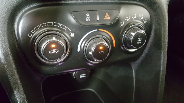 2015 Dodge Dart SE | Carrollton, TX | Legend Motorcars of Carrollton 2015 Dodge Dart SE | Carrollton, TX | Legend Motorcars of Carrollton