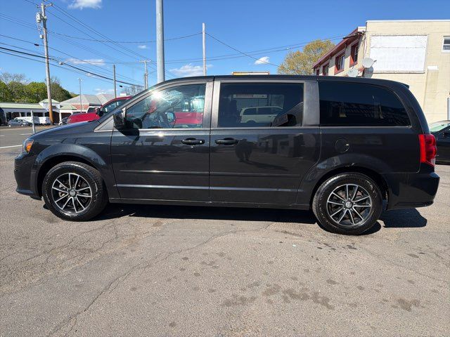 2015 Dodge Grand Caravan SE Plus | West Haven, CT | York Auto Sales in West Haven, CT 06516