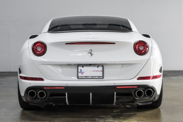 2015 Ferrari California T 3.9L V8 Twin Turbo Staggered SV-F Wheels Pirelli | Dallas, TX | East Dallas Diesel 2015 Ferrari California T 3.9L V8 Twin Turbo Staggered SV-F Wheels Pirelli | Dallas, TX | East Dallas Diesel