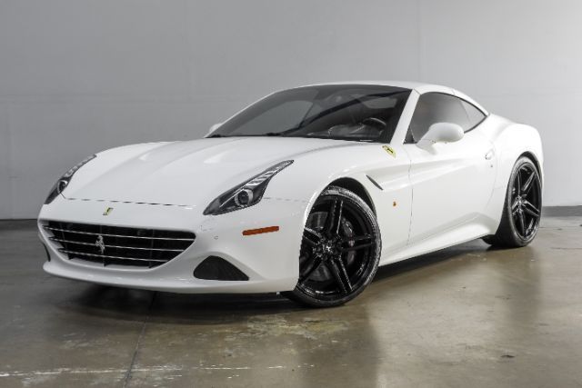 2015 Ferrari California T 3.9L V8 Twin Turbo Staggered SV-F Wheels Pirelli | Dallas, TX | East Dallas Diesel 2015 Ferrari California T 3.9L V8 Twin Turbo Staggered SV-F Wheels Pirelli | Dallas, TX | East Dallas Diesel