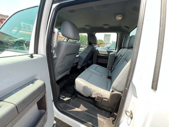 2015 Ford 2wd F-350 XL; PLATINUM; 2015 Ford 2wd F-350 XL; PLATINUM;