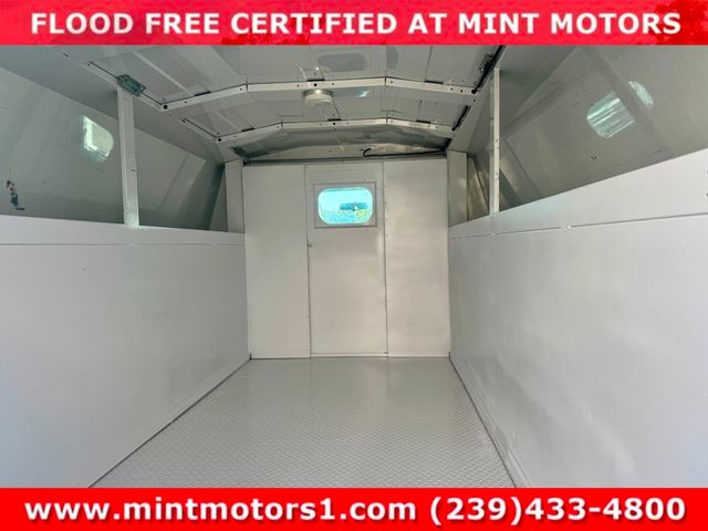 2015 Ford E-Series E-350 SD | Fort Myers, FL | Mint Motors 2015 Ford E-Series E-350 SD | Fort Myers, FL | Mint Motors