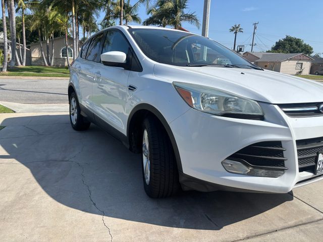 2015 Ford Escape SE | Brea, CA | Zeus Auto Dealers 2015 Ford Escape SE | Brea, CA | Zeus Auto Dealers