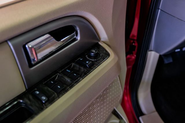 2015 Ford Expedition Limited | Addison, TX | Mr Car Guys