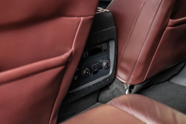 2015 Ford Expedition EL Platinum | Addison, TX | Mr Car Guys 2015 Ford Expedition EL Platinum | Addison, TX | Mr Car Guys