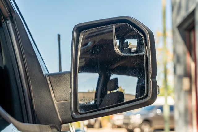 2015 Ford F-150 XLT CREW CAB FX4 / 5.0 V8 / 4X4 / CLEAN CARFAX | Austin, TX | Rocky Mountain Truck Stop Austin 2015 Ford F-150 XLT CREW CAB FX4 / 5.0 V8 / 4X4 / CLEAN CARFAX | Austin, TX | Rocky Mountain Truck Stop Austin