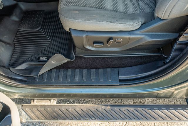 2015 Ford F-150 XLT CREW CAB FX4 / 5.0 V8 / 4X4 / CLEAN CARFAX | Dallas, TX | Rocky Mountain Truck Stop Dallas 2015 Ford F-150 XLT CREW CAB FX4 / 5.0 V8 / 4X4 / CLEAN CARFAX | Dallas, TX | Rocky Mountain Truck Stop Dallas