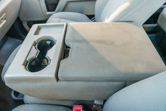 2015 Ford F-150 XLT CREW CAB FX4 / 5.0 V8 / 4X4 / CLEAN CARFAX | Austin, TX | Rocky Mountain Truck Stop Austin 2015 Ford F-150 XLT CREW CAB FX4 / 5.0 V8 / 4X4 / CLEAN CARFAX | Austin, TX | Rocky Mountain Truck Stop Austin