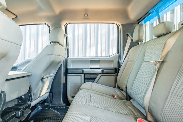 2015 Ford F-150 XLT CREW CAB FX4 / 5.0 V8 / 4X4 / CLEAN CARFAX | Dallas, TX | Rocky Mountain Truck Stop Dallas 2015 Ford F-150 XLT CREW CAB FX4 / 5.0 V8 / 4X4 / CLEAN CARFAX | Dallas, TX | Rocky Mountain Truck Stop Dallas