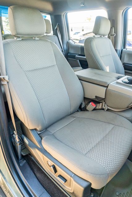 2015 Ford F-150 XLT CREW CAB FX4 / 5.0 V8 / 4X4 / CLEAN CARFAX | Austin, TX | Rocky Mountain Truck Stop Austin 2015 Ford F-150 XLT CREW CAB FX4 / 5.0 V8 / 4X4 / CLEAN CARFAX | Austin, TX | Rocky Mountain Truck Stop Austin