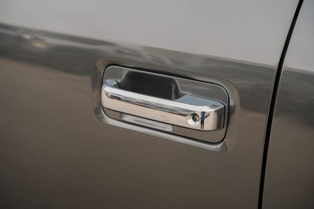 2015 Ford F-150 XLT CREW CAB RWD / LOW MILES / 5.0L V-8 | Austin, TX | Rocky Mountain Truck Stop Austin 2015 Ford F-150 XLT CREW CAB RWD / LOW MILES / 5.0L V-8 | Austin, TX | Rocky Mountain Truck Stop Austin