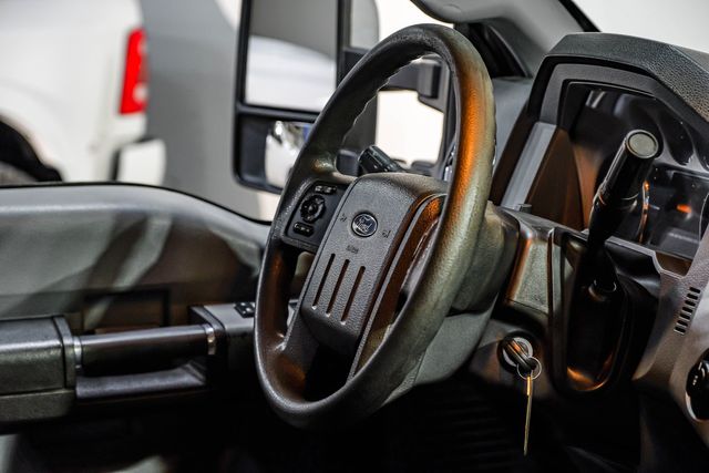 2015 Ford F-250 Super Duty XLT Premium FX4 18" Pro Comp Wheels 1 OWNER Clean | Dallas, TX | East Dallas Diesel 2015 Ford F-250 Super Duty XLT Premium FX4 18" Pro Comp Wheels 1 OWNER Clean | Dallas, TX | East Dallas Diesel