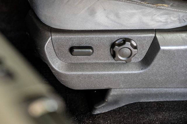 2015 Ford F-250 Super Duty XLT | Addison, TX | Mr Car Guys