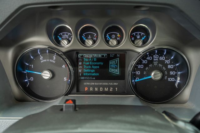 2015 Ford F-250 Super Duty XLT CREW CAB / 6.7L DIESEL | Austin, TX | Rocky Mountain Truck Stop Austin