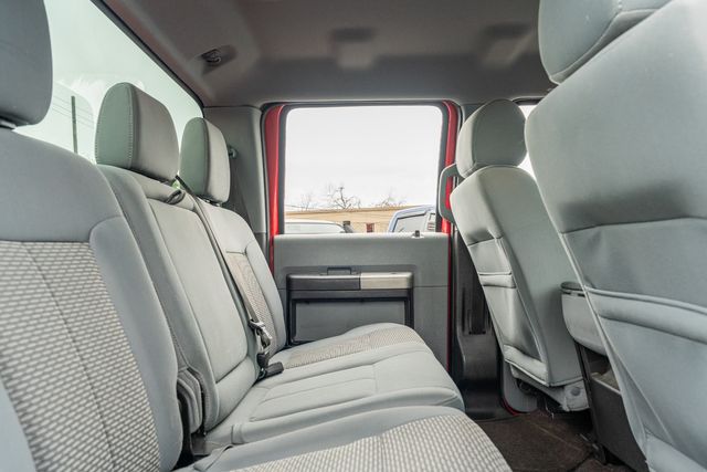 2015 Ford F-250 Super Duty XLT CREW CAB / 6.7L DIESEL | Austin, TX | Rocky Mountain Truck Stop Austin