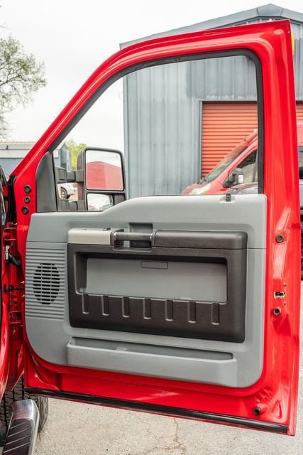 2015 Ford F-250 Super Duty XLT CREW CAB / 6.7L DIESEL | Dallas, TX | Rocky Mountain Truck Stop Dallas 2015 Ford F-250 Super Duty XLT CREW CAB / 6.7L DIESEL | Dallas, TX | Rocky Mountain Truck Stop Dallas