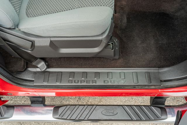 2015 Ford F-250 Super Duty XLT CREW CAB / 6.7L DIESEL | Austin, TX | Rocky Mountain Truck Stop Austin 2015 Ford F-250 Super Duty XLT CREW CAB / 6.7L DIESEL | Austin, TX | Rocky Mountain Truck Stop Austin