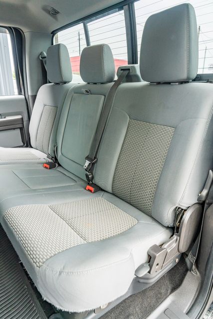 2015 Ford F-250 Super Duty XLT CREW CAB FX4 4X4 / 6.7L DIESEL / LOW MILES | Austin, TX | Rocky Mountain Truck Stop Austin 2015 Ford F-250 Super Duty XLT CREW CAB FX4 4X4 / 6.7L DIESEL / LOW MILES | Austin, TX | Rocky Mountain Truck Stop Austin