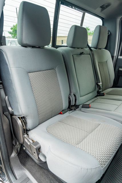 2015 Ford F-250 Super Duty XLT CREW CAB FX4 4X4 / 6.7L DIESEL / LOW MILES | Austin, TX | Rocky Mountain Truck Stop Austin 2015 Ford F-250 Super Duty XLT CREW CAB FX4 4X4 / 6.7L DIESEL / LOW MILES | Austin, TX | Rocky Mountain Truck Stop Austin