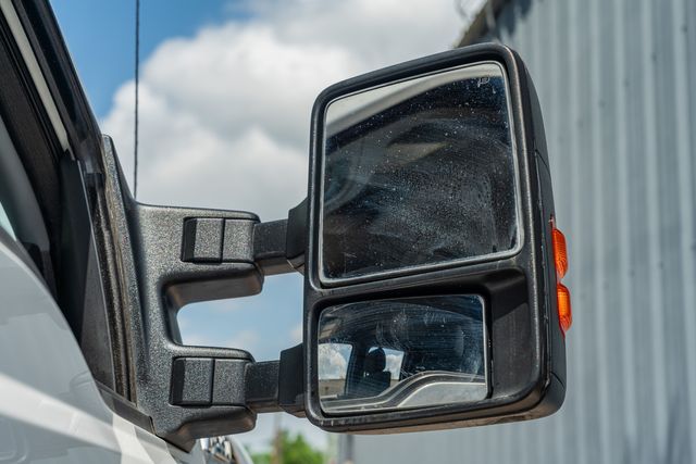 2015 Ford F-250 Super Duty XLT CREW CAB 4X4 / 6.7L DIESEL / CLEAN CARFAX | Austin, TX | Rocky Mountain Truck Stop Austin 2015 Ford F-250 Super Duty XLT CREW CAB 4X4 / 6.7L DIESEL / CLEAN CARFAX | Austin, TX | Rocky Mountain Truck Stop Austin