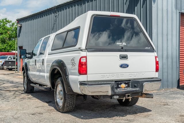 2015 Ford F-250 Super Duty XLT CREW CAB 4X4 / 6.7L DIESEL / CLEAN CARFAX | Austin, TX | Rocky Mountain Truck Stop Austin 2015 Ford F-250 Super Duty XLT CREW CAB 4X4 / 6.7L DIESEL / CLEAN CARFAX | Austin, TX | Rocky Mountain Truck Stop Austin