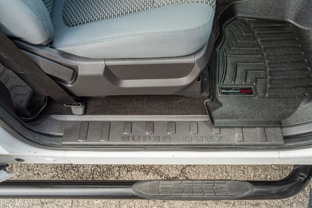 2015 Ford F-250 Super Duty XLT CREW CAB 4X4 / 6.7L DIESEL / CLEAN CARFAX | Austin, TX | Rocky Mountain Truck Stop Austin 2015 Ford F-250 Super Duty XLT CREW CAB 4X4 / 6.7L DIESEL / CLEAN CARFAX | Austin, TX | Rocky Mountain Truck Stop Austin