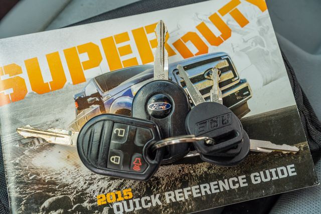 2015 Ford F-250 Super Duty XLT CREW CAB 4X4 / 6.7L DIESEL / CLEAN CARFAX | Austin, TX | Rocky Mountain Truck Stop Austin 2015 Ford F-250 Super Duty XLT CREW CAB 4X4 / 6.7L DIESEL / CLEAN CARFAX | Austin, TX | Rocky Mountain Truck Stop Austin