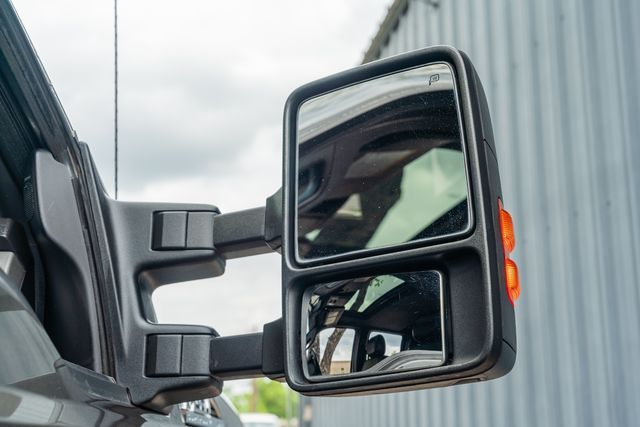 2015 Ford F-250 Super Duty Lariat ULTIMATE CREW CAB FX4 4X4 / 6.7L DIESEL | Austin, TX | Rocky Mountain Truck Stop Austin