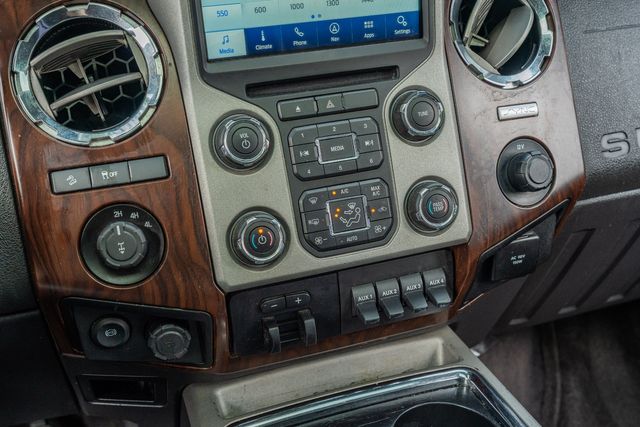2015 Ford F-250 Super Duty Lariat ULTIMATE CREW CAB FX4 4X4 / 6.7L DIESEL | Austin, TX | Rocky Mountain Truck Stop Austin 2015 Ford F-250 Super Duty Lariat ULTIMATE CREW CAB FX4 4X4 / 6.7L DIESEL | Austin, TX | Rocky Mountain Truck Stop Austin